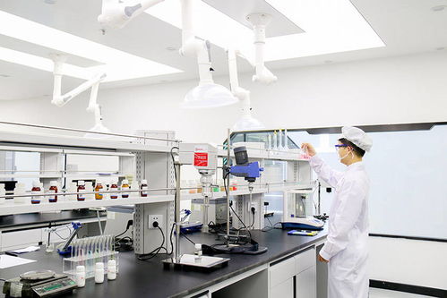 廣州OEM鎮定舒敏噴霧代加工 打造敏感肌護膚新寵，平替玉澤的優質化妝品解決方案